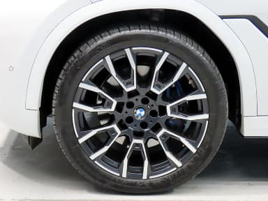 X6 (G06)