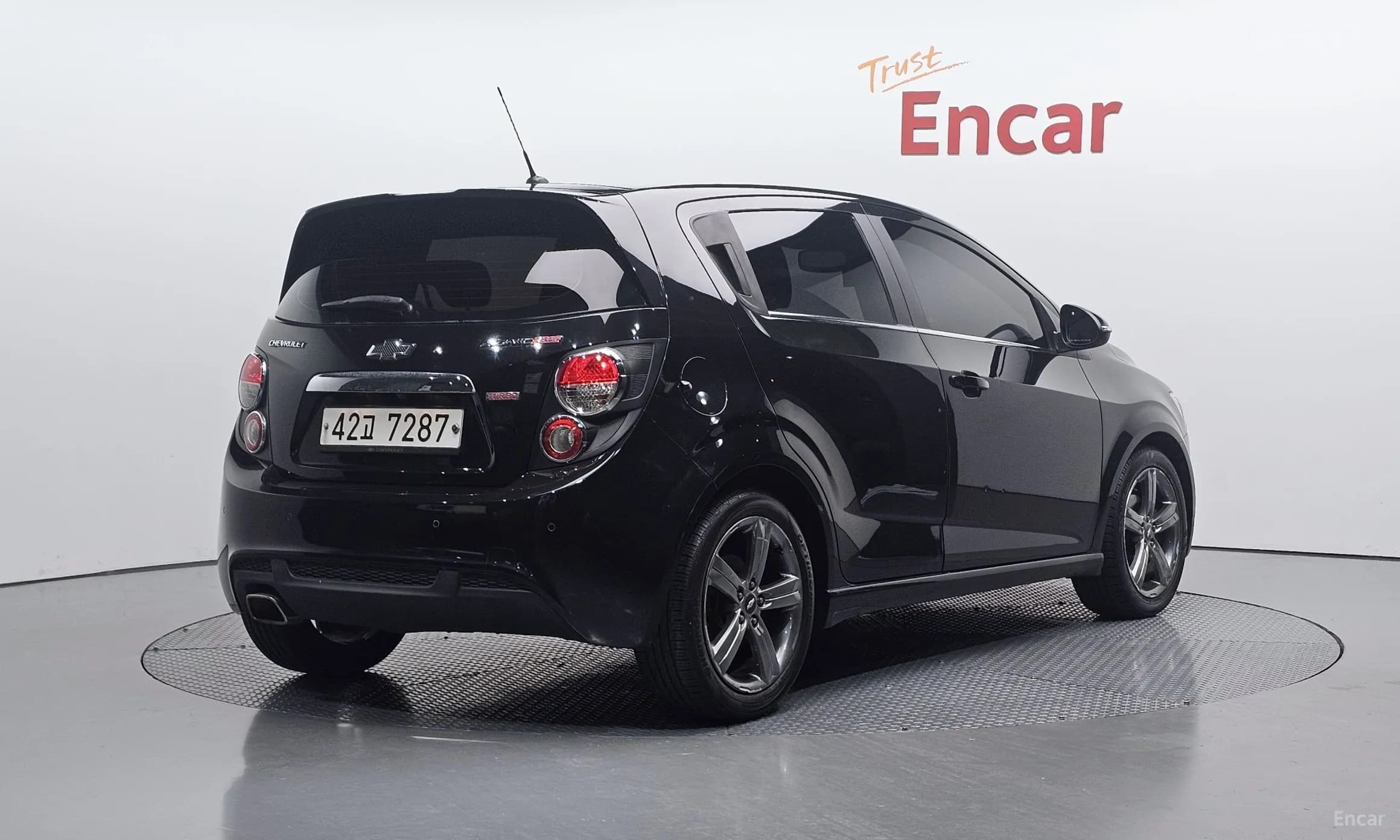 Aveo Hatchback