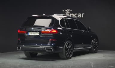 X7 (G07)