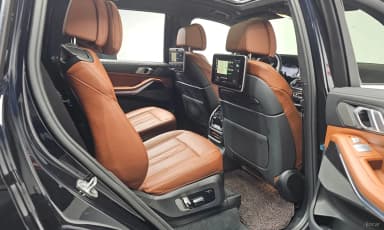 X7 (G07)