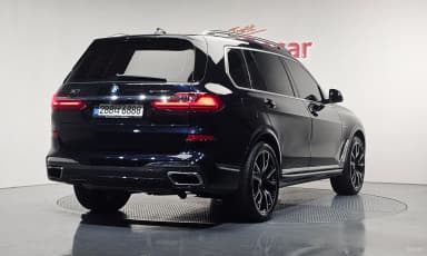 X7 (G07)