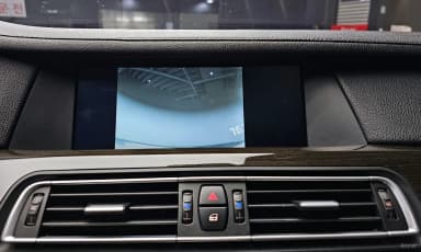 7 Series (F01)
