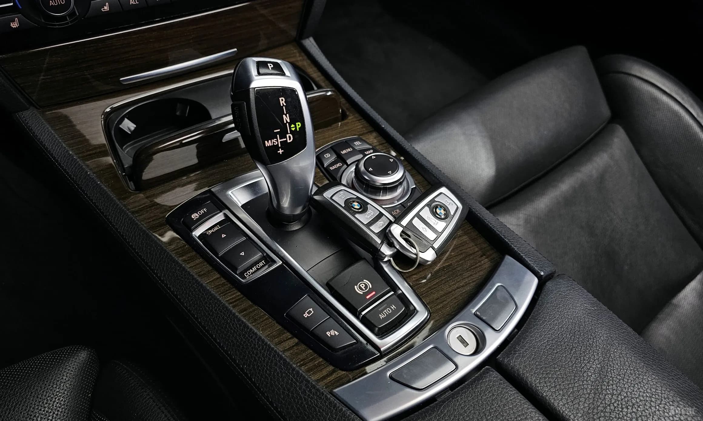 7 Series (F01)