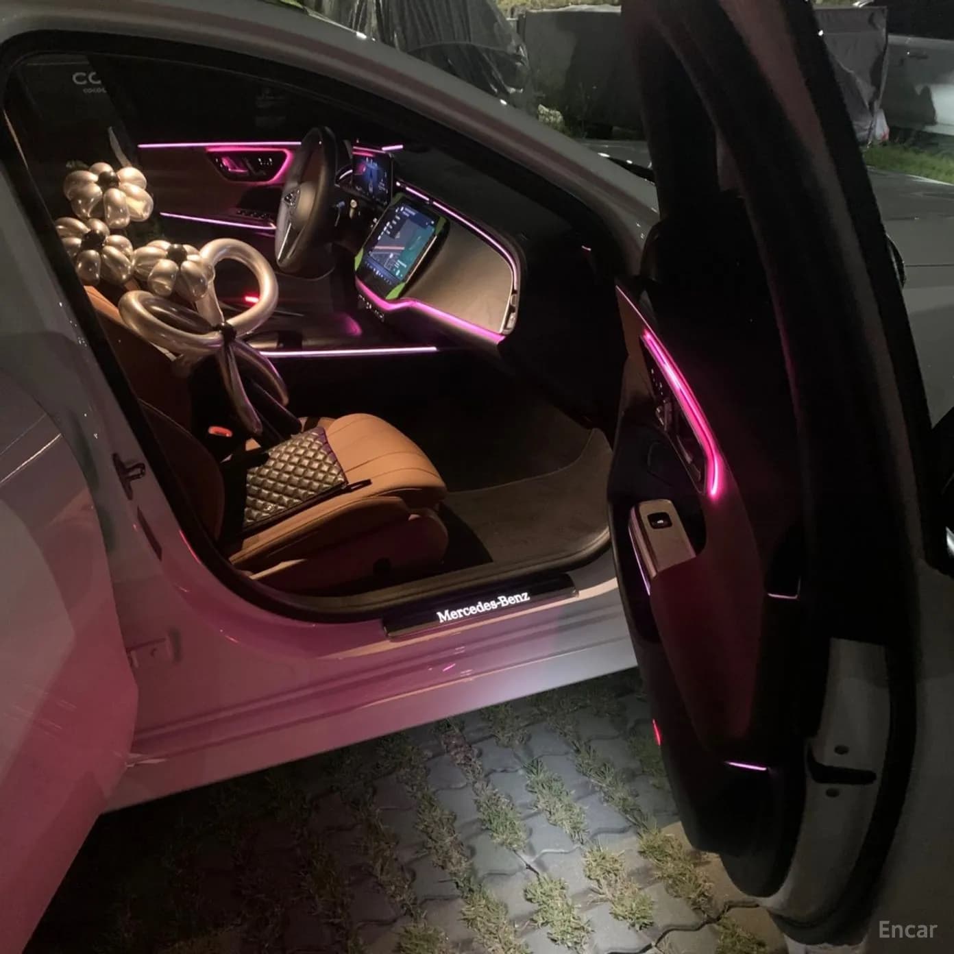 E-Class W214