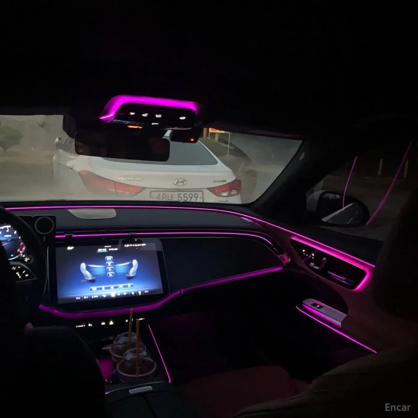 E-Class W214