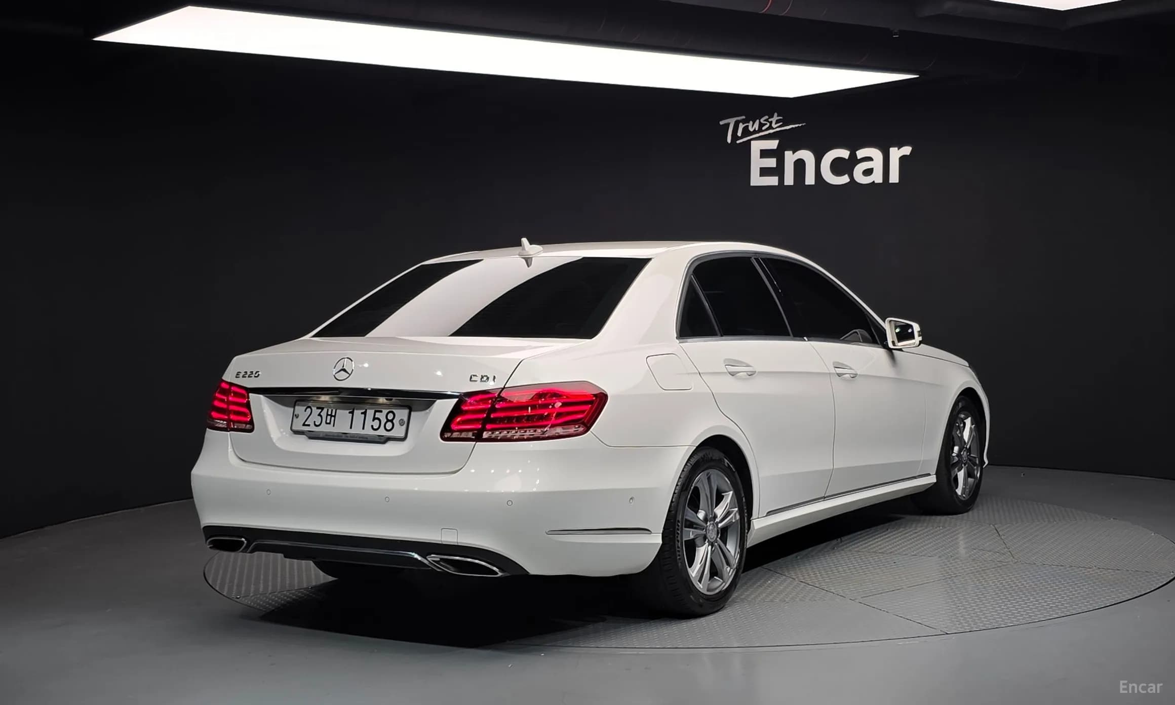 E-Class W212