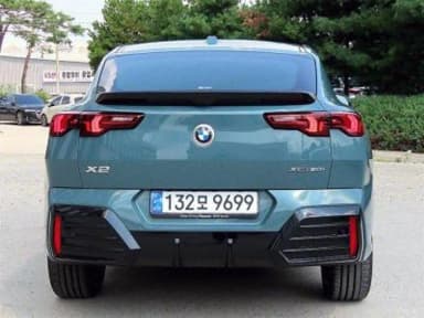 X2 (U10)