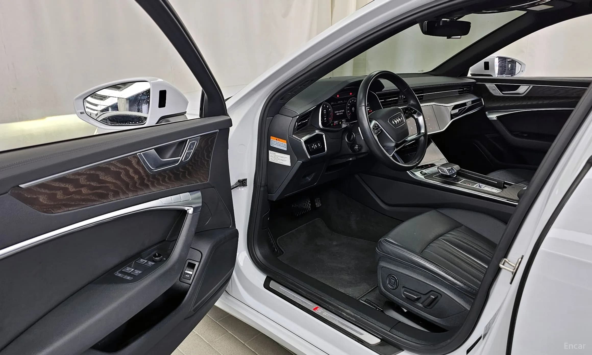 A6 (C8)