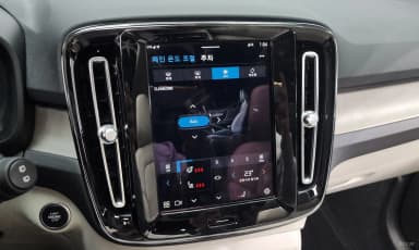 XC40