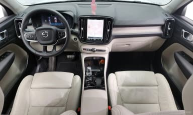 XC40