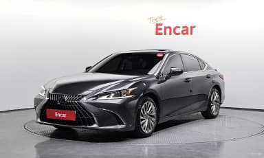 ES300h 7th Generation