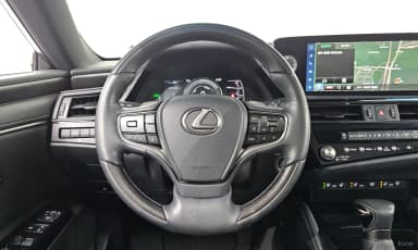 ES300h 7th Generation