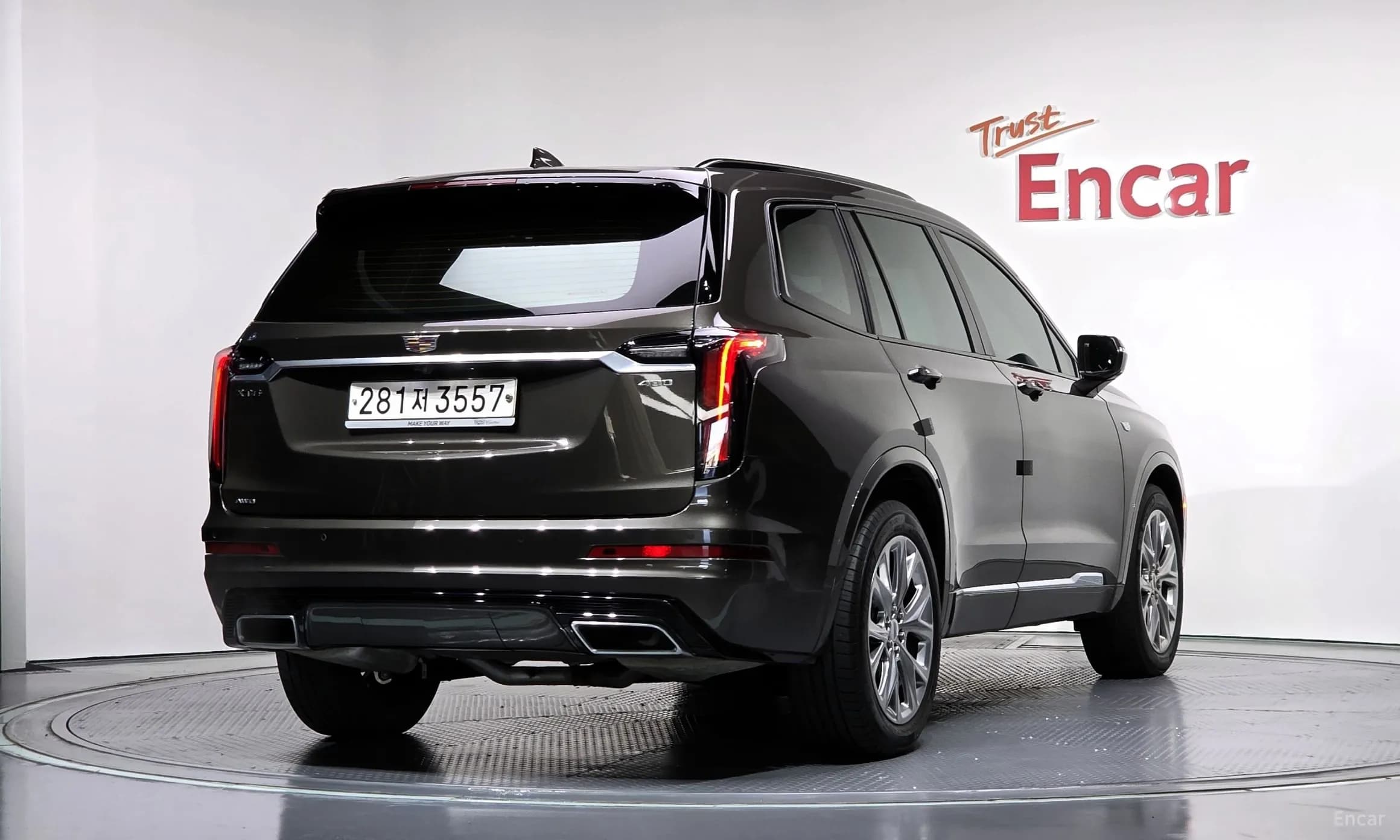 XT6