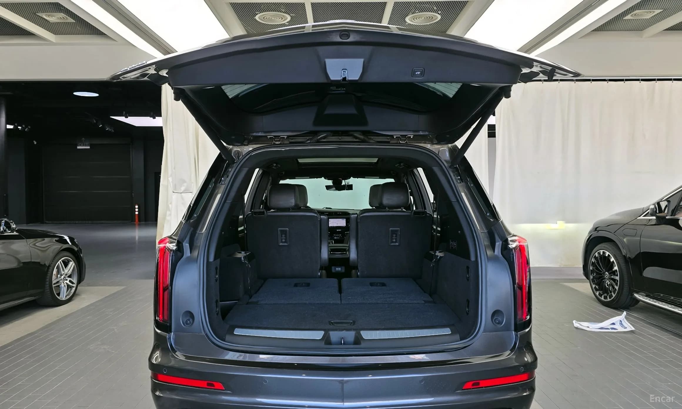 XT6