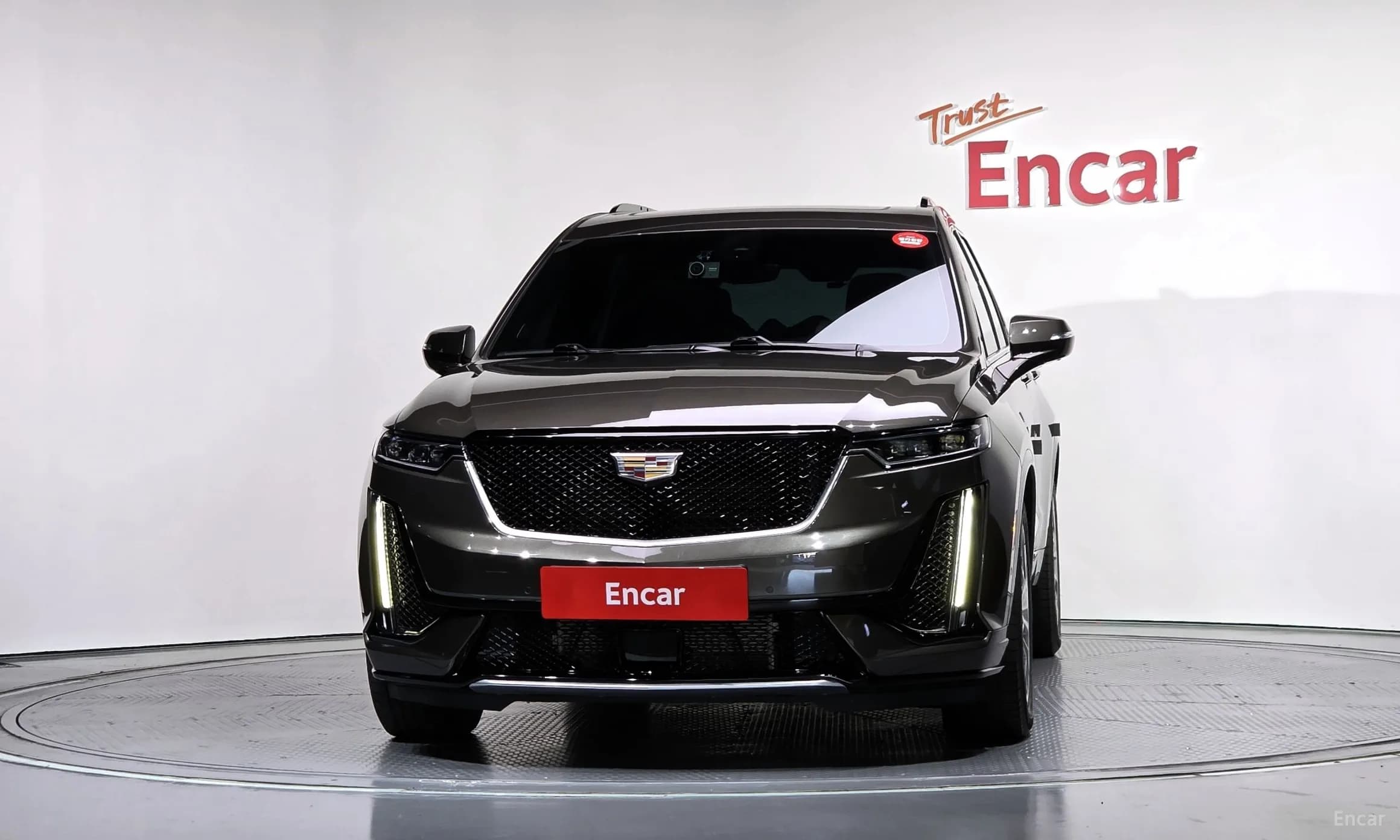 XT6