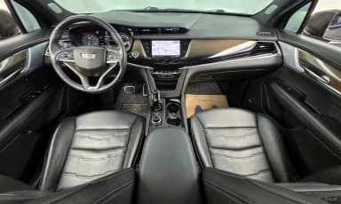 XT6