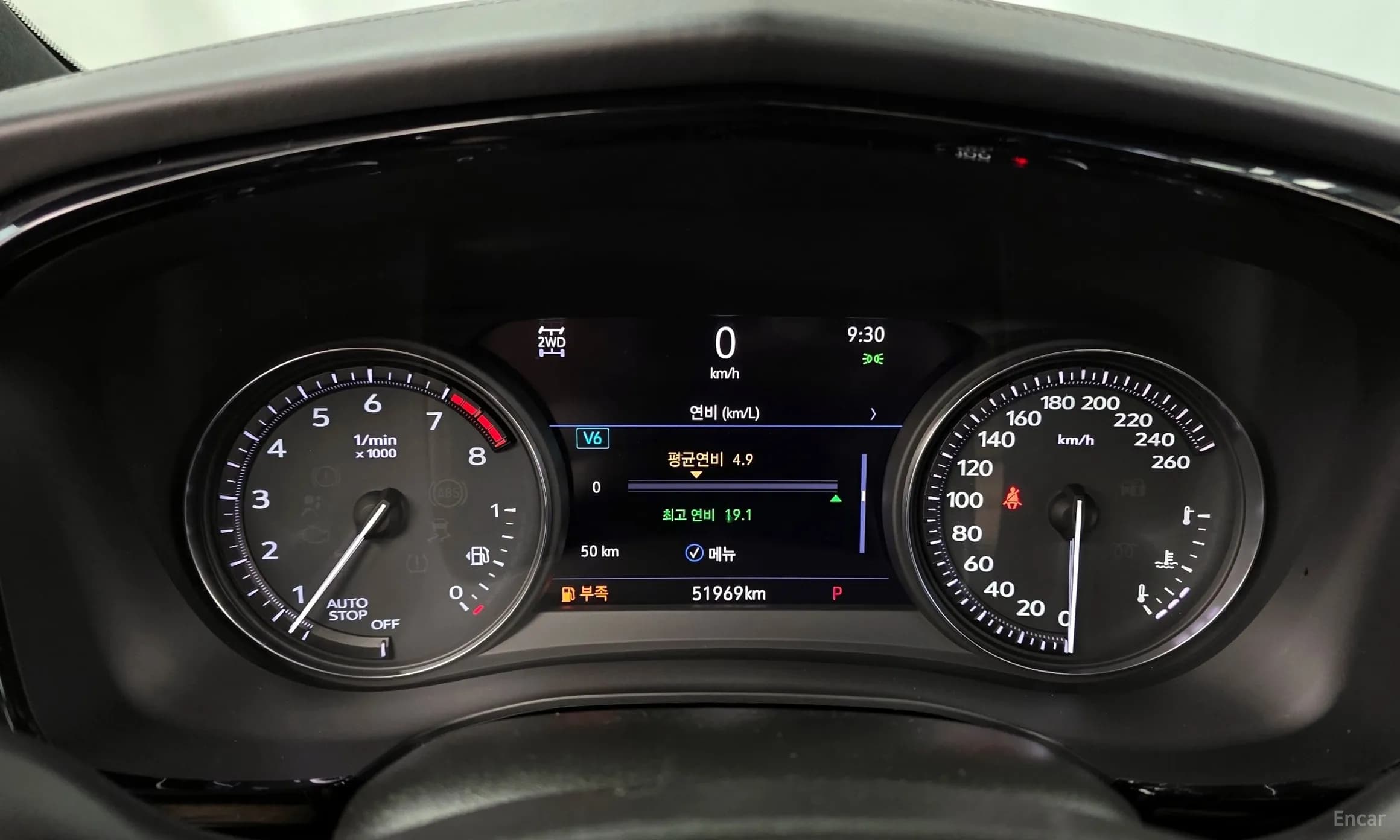 XT6