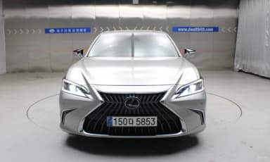 ES300h 7th Generation