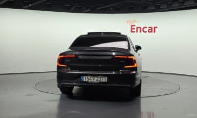S90