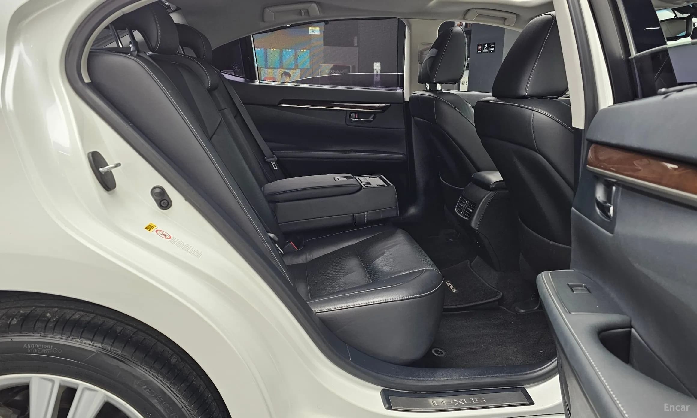 New ES350