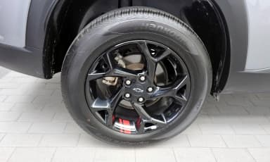 Trax Crossover