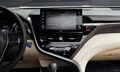 Camry (XV70)