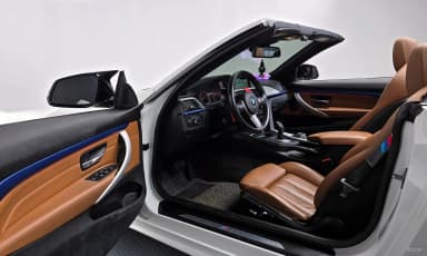 Series 4 (F32)