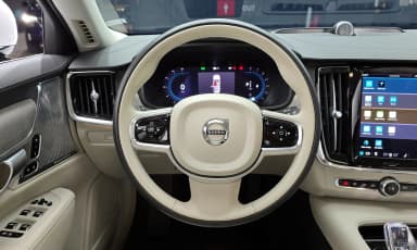 S90