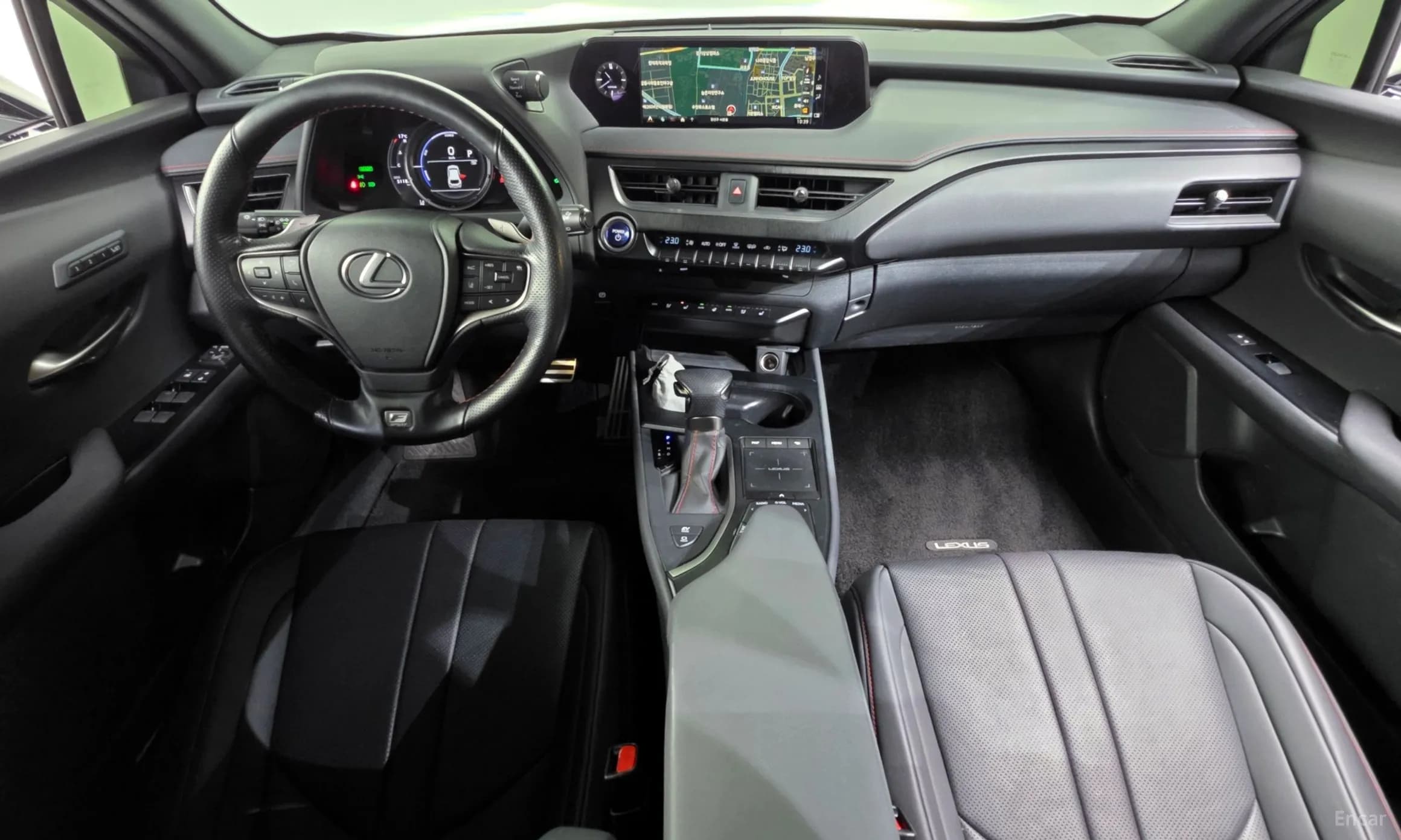UX250h