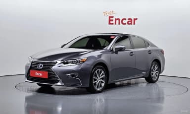 New ES300h