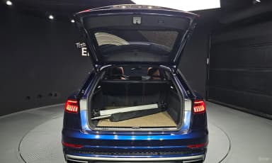 Q8 (4M)