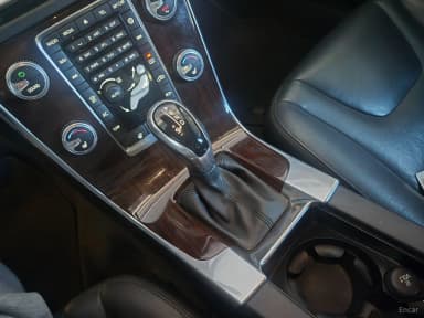V60