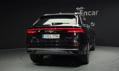 Q8 (4M)