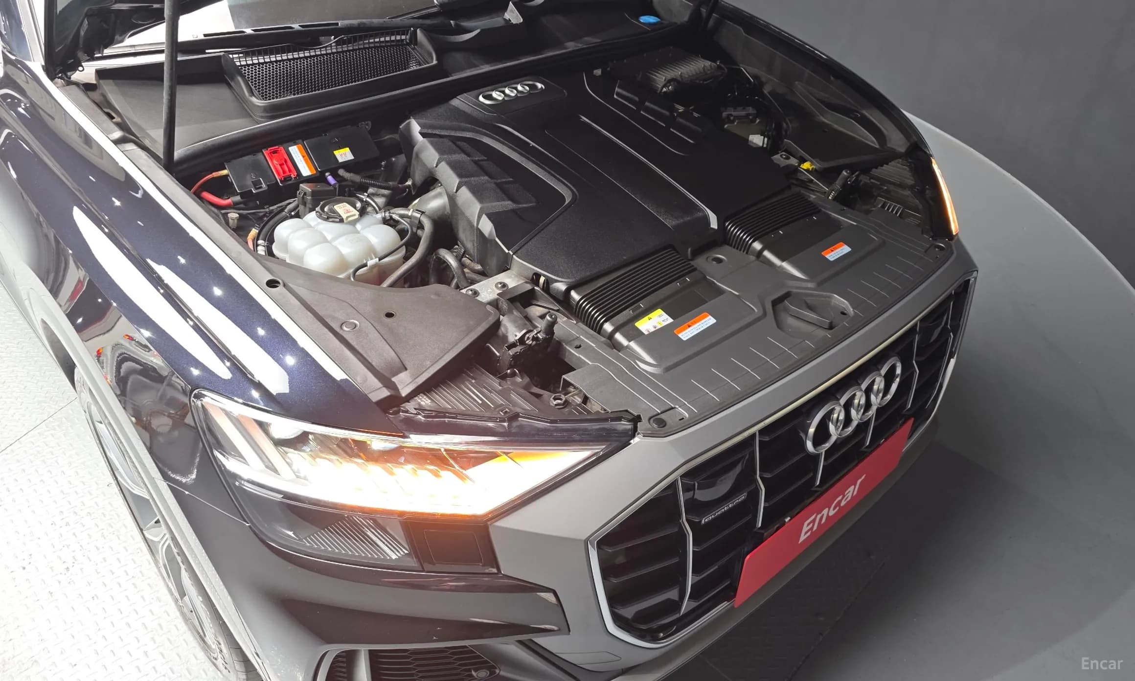 Q8 (4M)