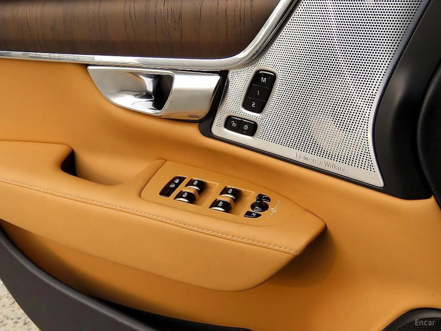S90