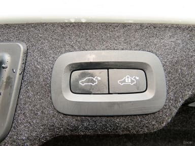 S90