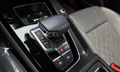 SQ5 (FY)