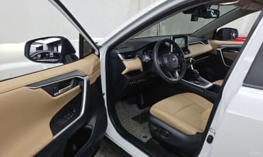 RAV4 5th Generation