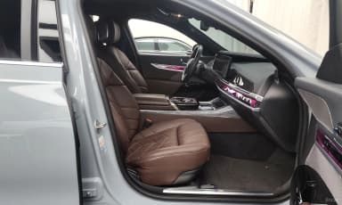 7 Series (G70)