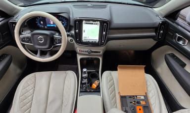 XC40