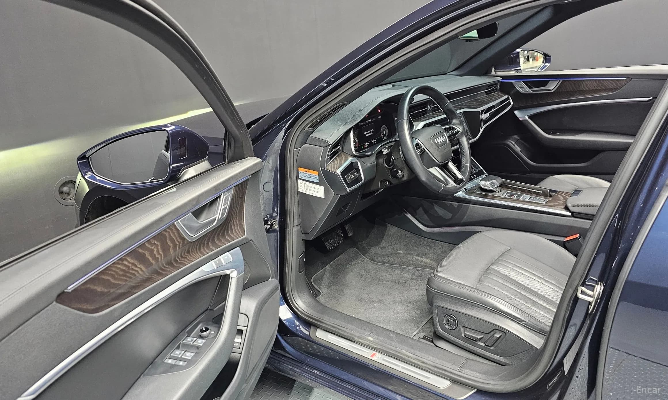 A6 (C8)