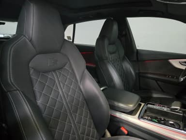 Q8 (4M)