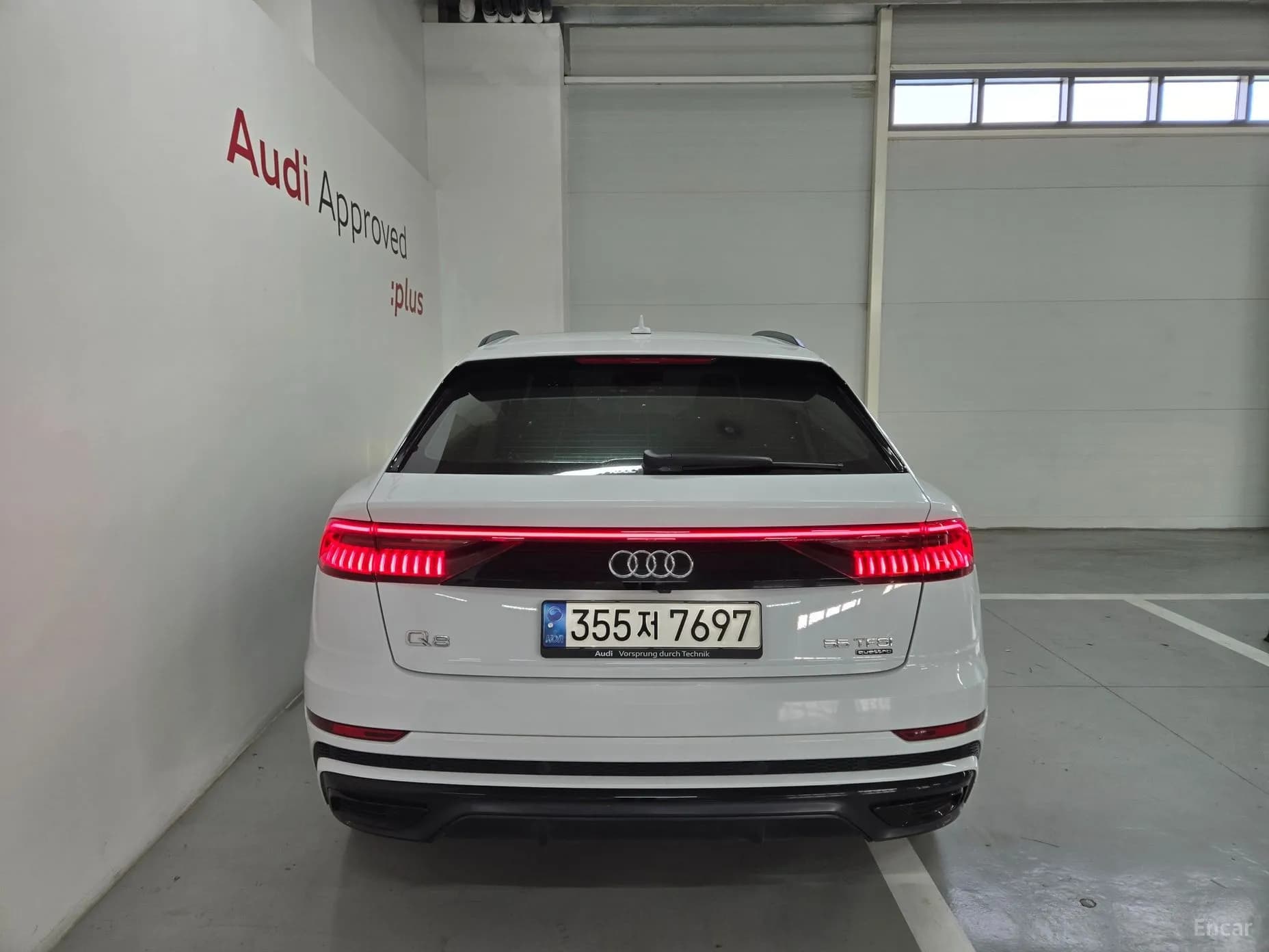Q8 (4M)
