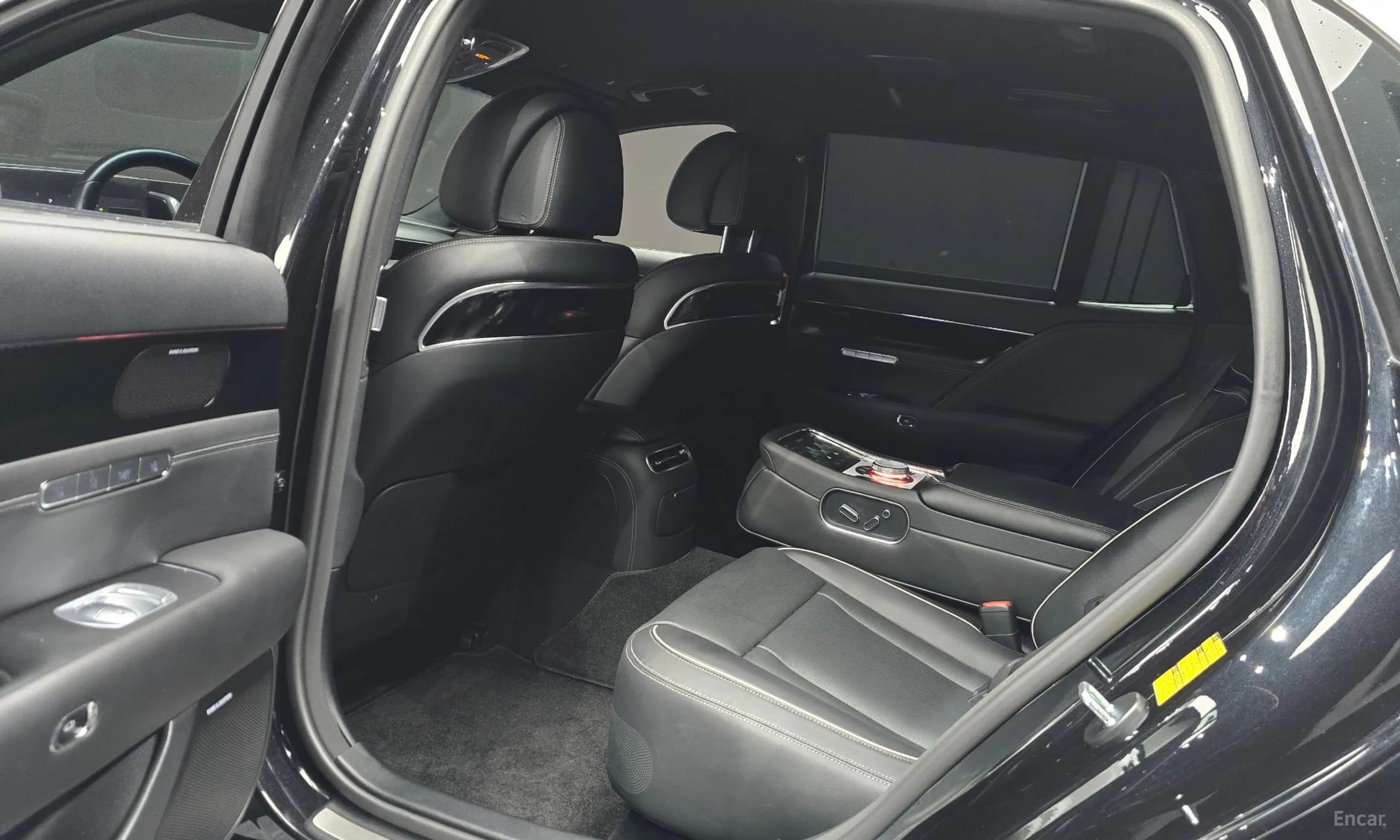 G90 (RS4)