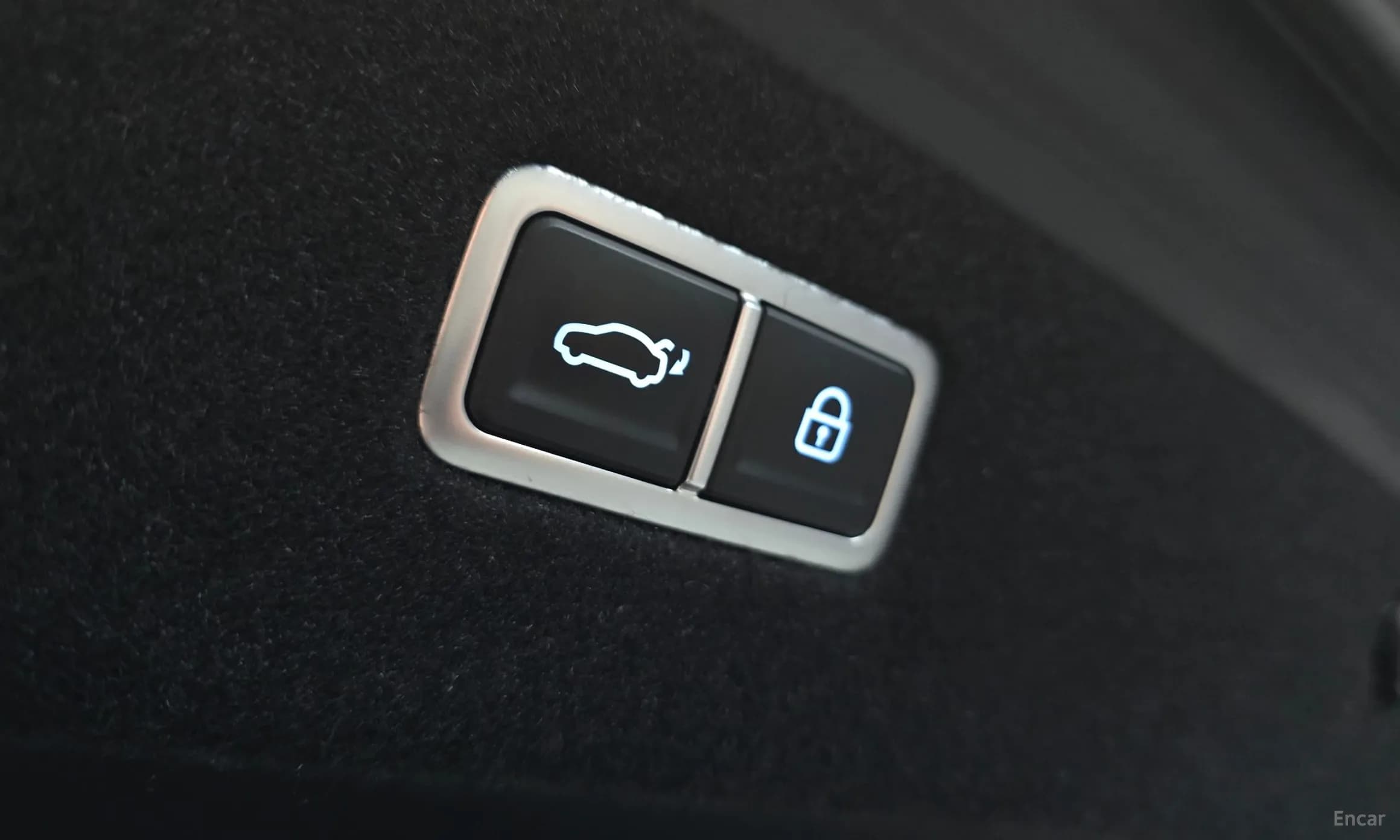 G90 (RS4)