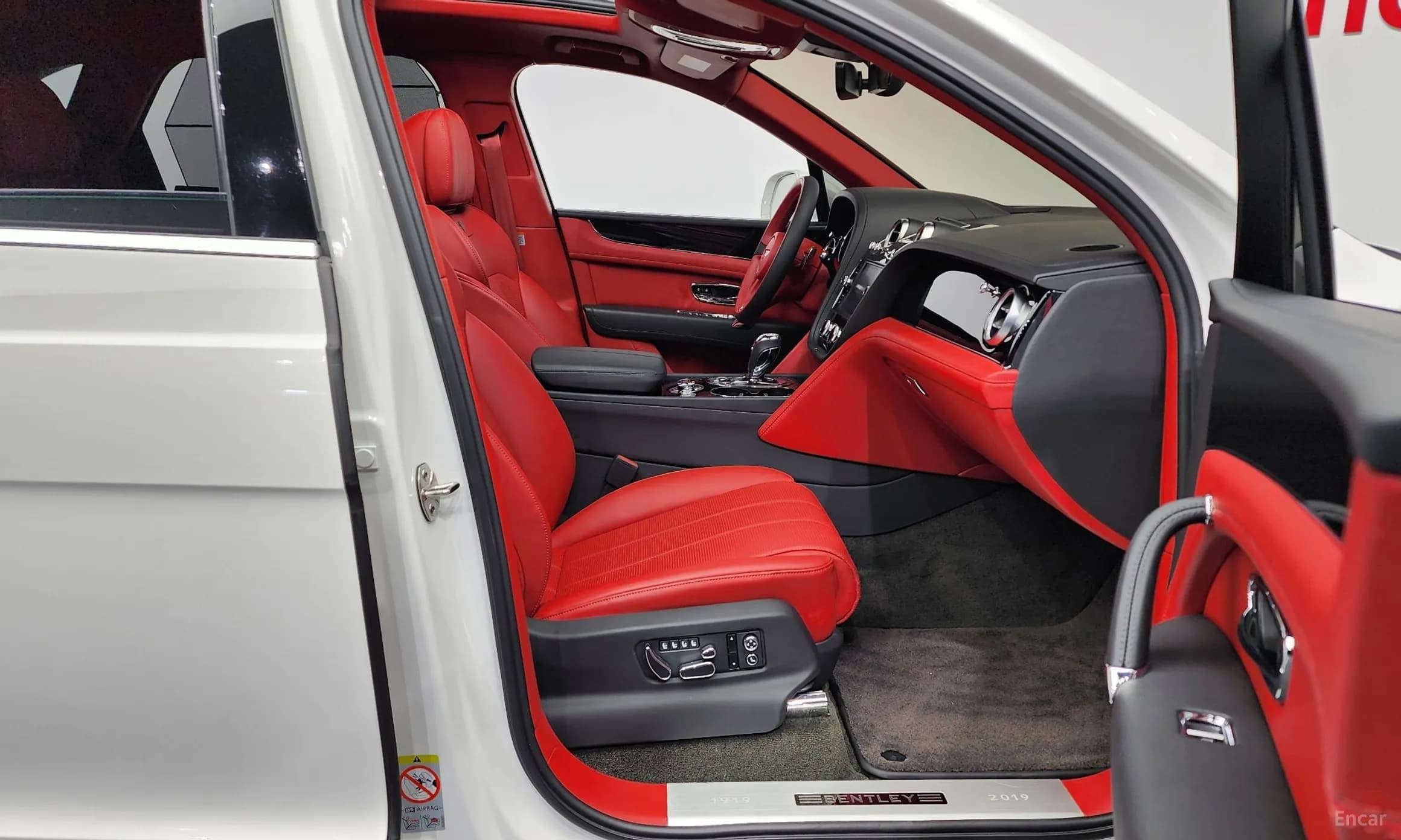 Bentayga