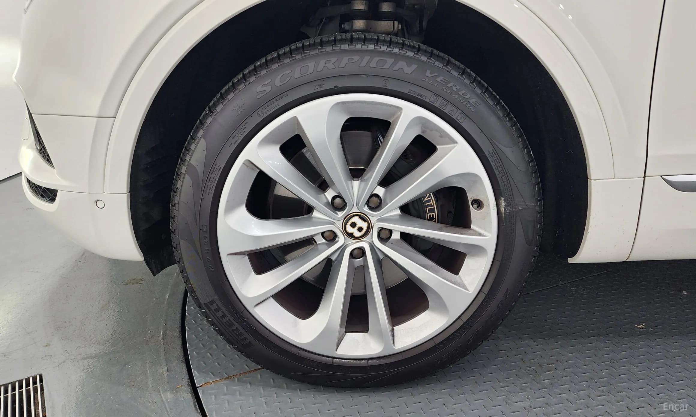 Bentayga