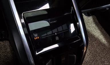 S90