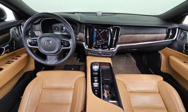 S90