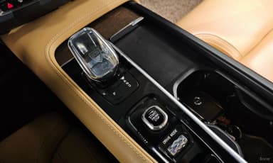 S90